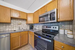 26 Faxon St, Stoughton, MA 02072 - Photo 15