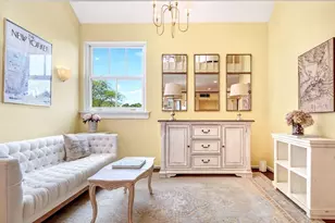 51 Pettee St, Newton, MA 02464 - Photo 15