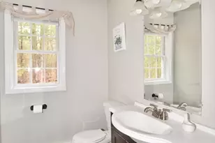 183 Jewett St, Springfield, MA 01129 - Photo 9