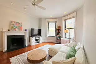 30 Peterborough St, Boston, MA 02215 - Photo 1