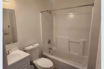 20 Abbey Rd #202, Leominster, MA 01453 - Photo 3