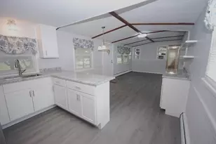 18 Riverview Cir, Brimfield, MA 01010 - Photo 11