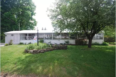 18 Riverview Circle, Brimfield, MA 01010 - Photo 3
