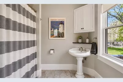 10 North Bog Rd, Edgartown, MA 02539 - Photo 19