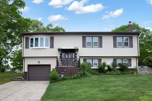 166 Stonehaven Rd, Fall River, MA 02723 - Photo 1