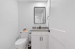 17-19 Willis St, Auburn, MA 01501 - Photo 11