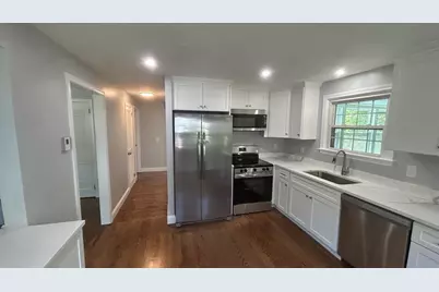 9 Cricket Dr, Sturbridge, MA 01566 - Photo 5