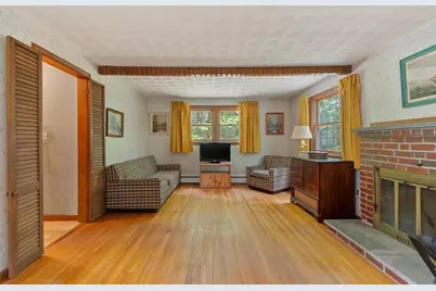 18 Cambridge Street, Chelmsford, MA 01824 - Photo 27