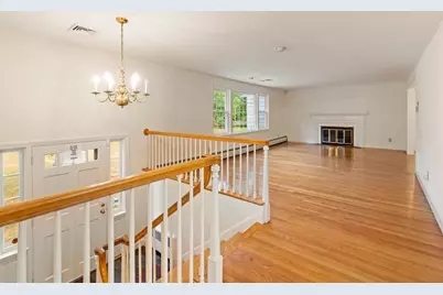 10 Radcliffe Rd, Weston, MA 02493 - Photo 13