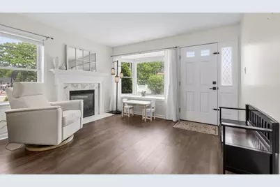 11 Rahway Rd, Burlington, MA 01803 - Photo 5