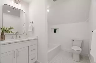 26 Adelaide St, Boston, MA 02130 - Photo 15