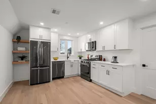 26 Adelaide St, Boston, MA 02130 - Photo 5