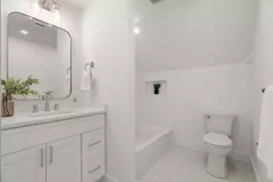 26 Adelaide St, Boston, MA 02130 - Photo 15