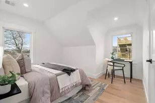 26 Adelaide St, Boston, MA 02130 - Photo 13