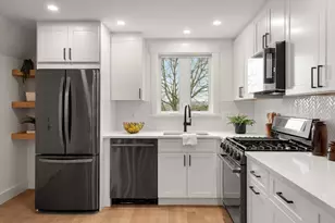 26 Adelaide St, Boston, MA 02130 - Photo 7