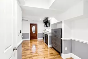 9 Park St, Boston, MA 02122 - Photo 9