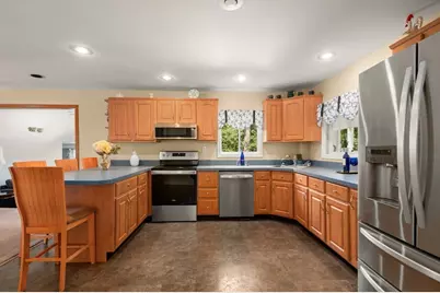 20 Hemlock Rd, Tewksbury, MA 01876 - Photo 5