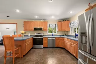 20 Hemlock Rd, Tewksbury, MA 01876 - Photo 5