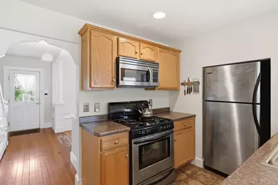 28 Winter St #28, Easthampton, MA 01027 - Photo 15