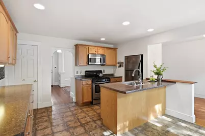 28 Winter St #28, Easthampton, MA 01027 - Photo 11