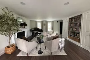 129 Elm St, Agawam, MA 01001 - Photo 19