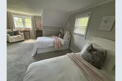 129 Elm St, Agawam, MA 01001 - Photo 27