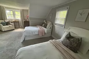 129 Elm St, Agawam, MA 01001 - Photo 27