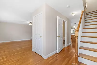 608 Church St, Northbridge, MA 01588 - Photo 15