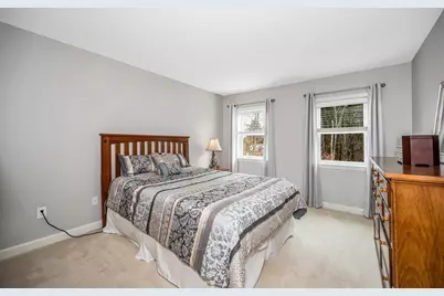 37 Beechwood Dr, Haverhill, MA 01832 - Photo 17