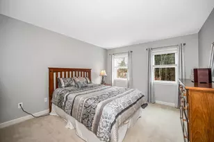 37 Beechwood Dr, Haverhill, MA 01832 - Photo 17