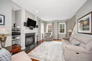 37 Beechwood Dr, Haverhill, MA 01832 - Photo 9
