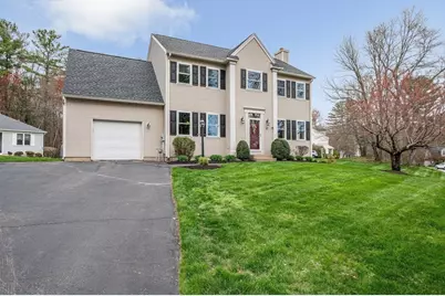 37 Beechwood Dr, Haverhill, MA 01832 - Photo 9