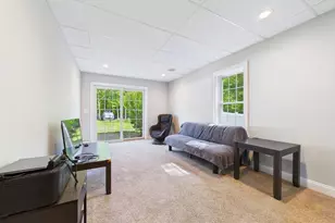 135 County St, Lakeville, MA 02347 - Photo 31