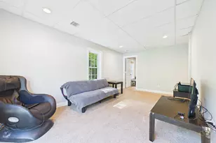 135 County St, Lakeville, MA 02347 - Photo 33