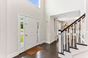 36 Waterford Cir, Dighton, MA 02715 - Photo 9