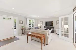 71 Valley St, Pembroke, MA 02359 - Photo 5