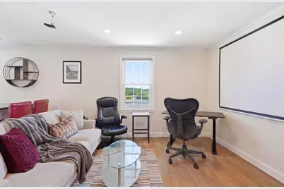 11 Columbia Rd #8, Wakefield, MA 01880 - Photo 9