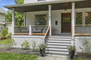 31 North Ave, Melrose, MA 02176 - Photo 3