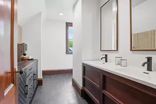 31 North Ave, Melrose, MA 02176 - Photo 21