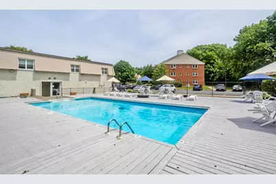 24 Maplecrest Cir #D, Holyoke, MA 01040 - Photo 29