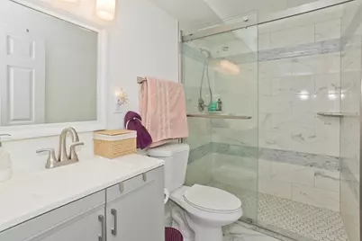 24 Maplecrest Cir #D, Holyoke, MA 01040 - Photo 19