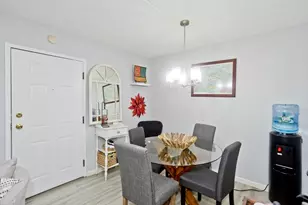 24 Maple Crest Cir, Holyoke, MA 01040 - Photo 11