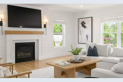1 Rogers Brook East, Andover, MA 01810 - Photo 9