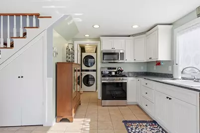 425 N End Blvd, Salisbury, MA 01952 - Photo 17