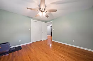 136 Elm St, Halifax, MA 02338 - Photo 21