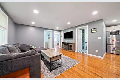 136 Elm St, Halifax, MA 02338 - Photo 11