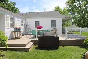 24 Circle Dr, West Springfield, MA 01089 - Photo 7