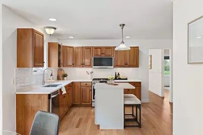 8 Cardinal Cir, Shrewsbury, MA 01545 - Photo 13