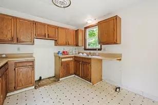 59 Borkum Rd, Spencer, MA 01562 - Photo 3