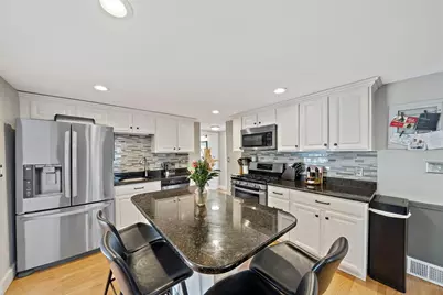 560 Pond St, Weymouth, MA 02190 - Photo 7